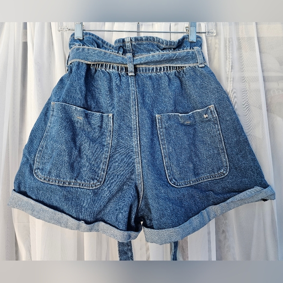 Zara Women’s Denim High Rise Paperbag Shorts Size 4 - Picture 8 of 12